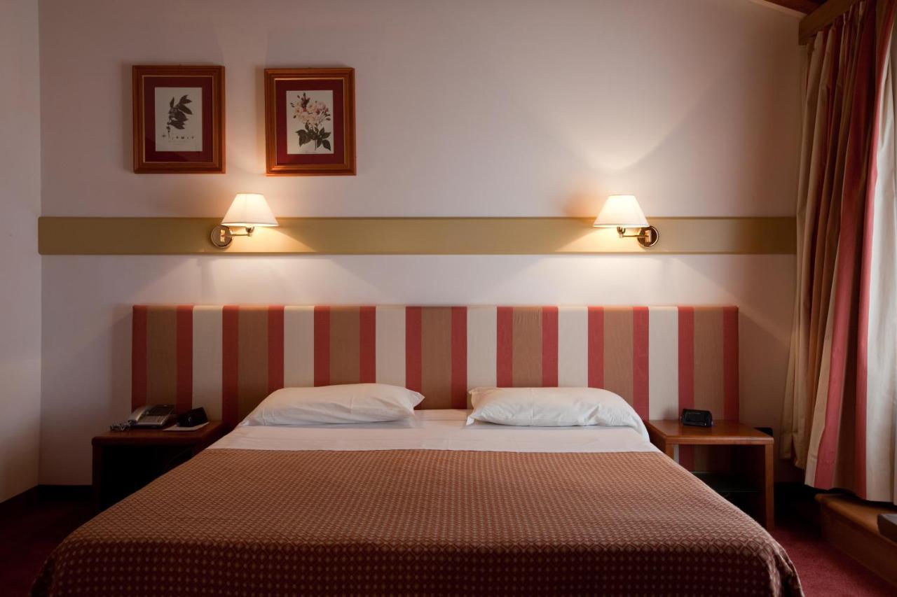 Hotel Eurohotel Palace 4*