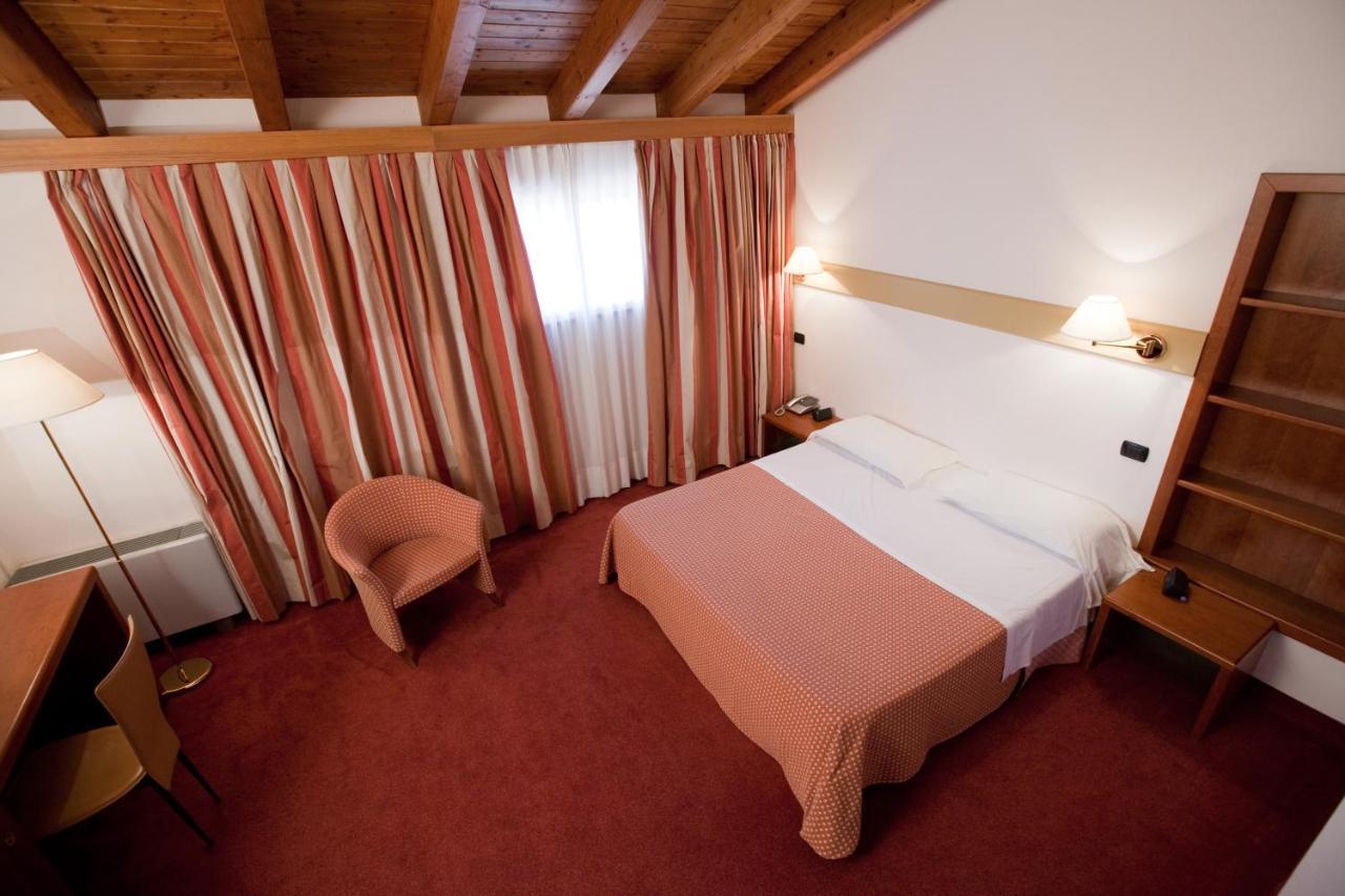 Eurohotel Palace 4*